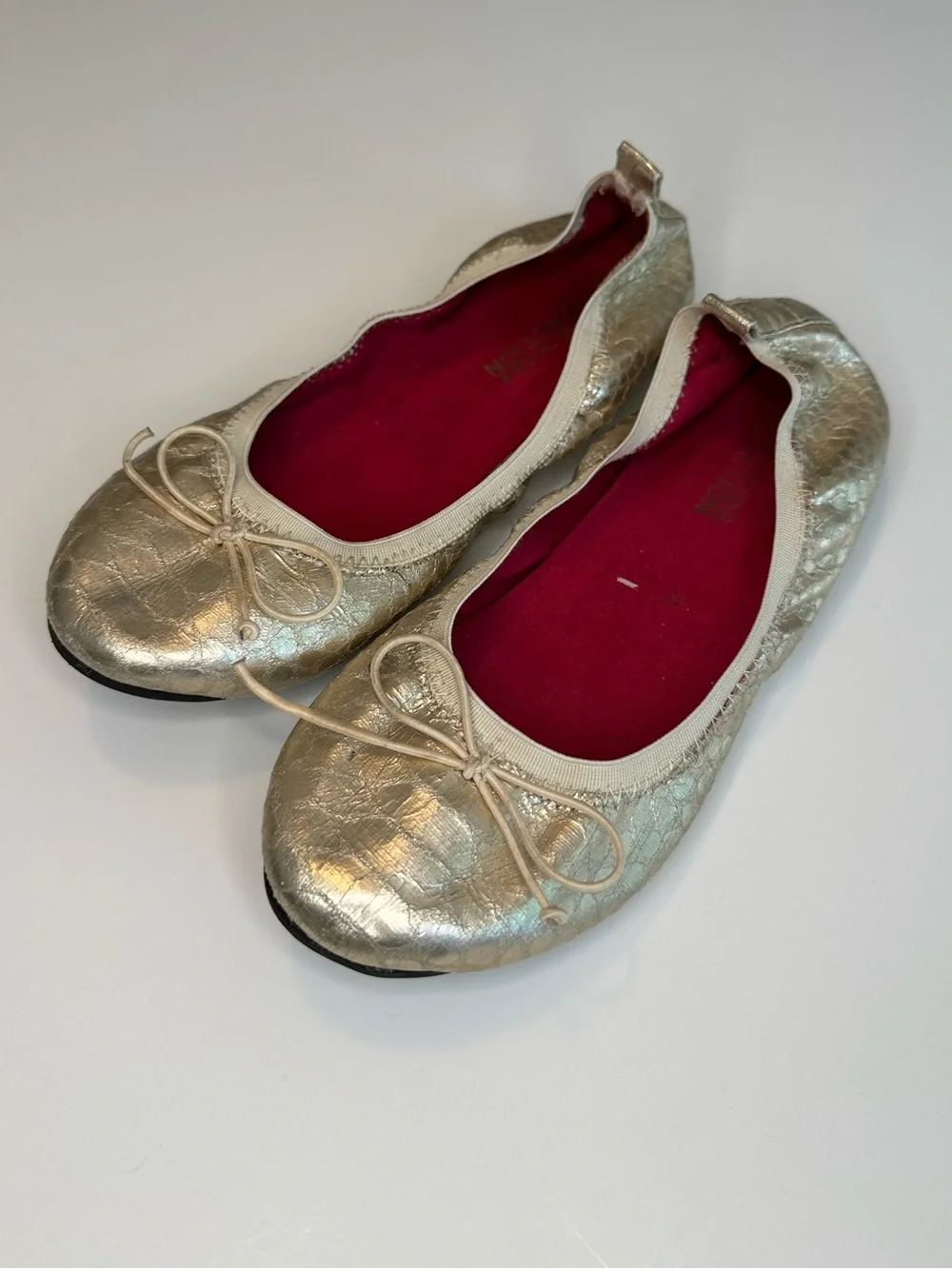 Kenneth Cole Reaction Metallic Gold Ballet Flats Girls Size 1 1/2
